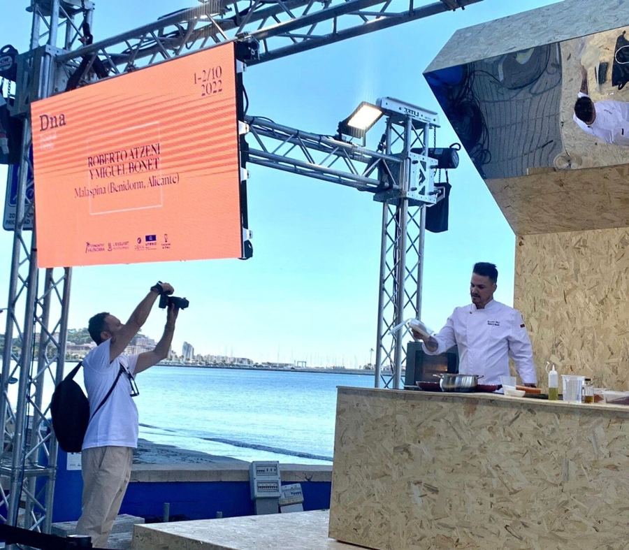 Montaje del escenario en el D*na Festival Dénia